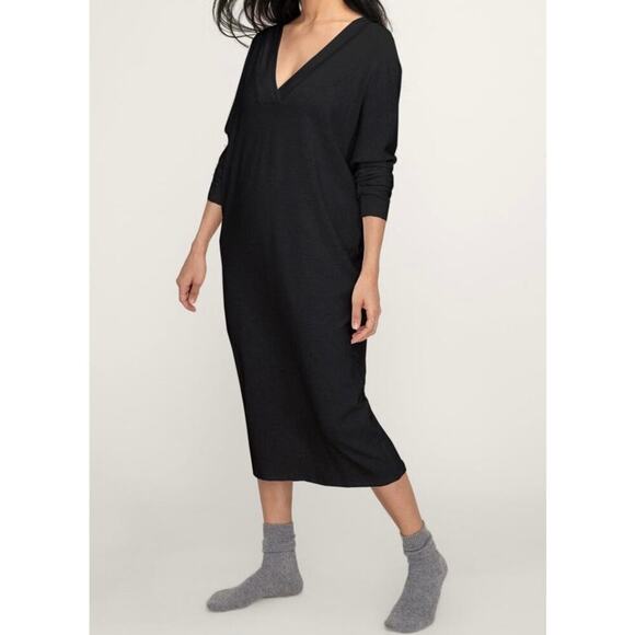 Hatch | Visitor Dress - Picture 1 of 6